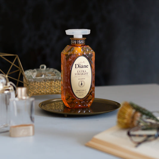 Moist Diane Perfect Beauty Extra SMOOTH & STRAIGHT Shampoo - NatureLab USA
