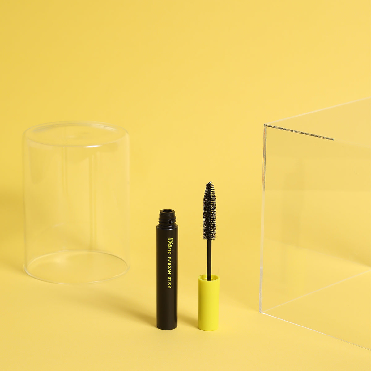 Diane Perfect Beauty MAEGAMI Stick Straight & Shine 10ml - NatureLab USA