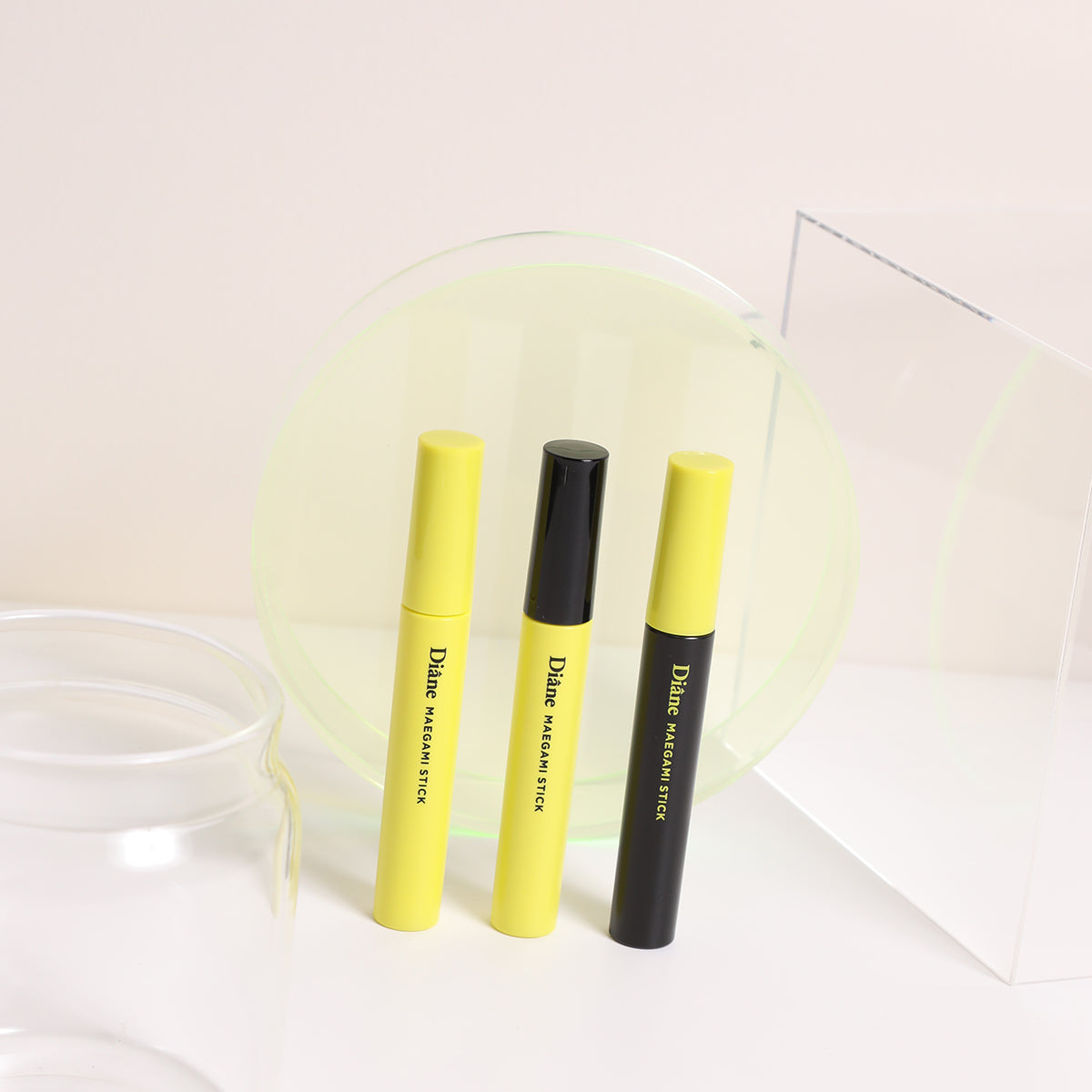 Diane Perfect Beauty MAEGAMI Stick Straight & Shine 10ml - NatureLab USA