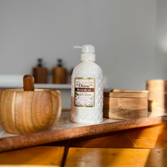 Moist Diane Botanical Deep Moist Body Soap - NatureLab USA