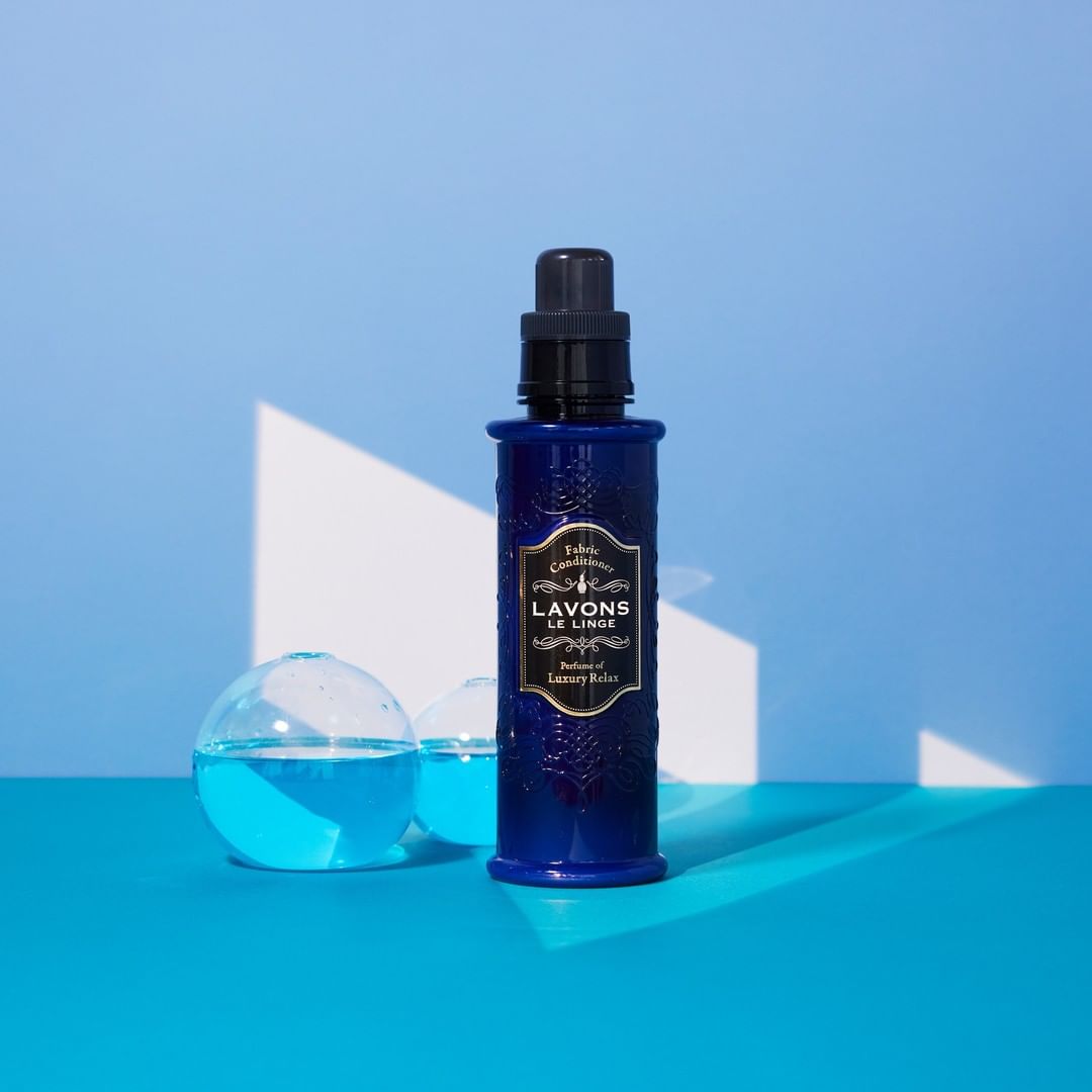 LAVONS Fabric Conditioner Luxury Relax - NatureLab USA
